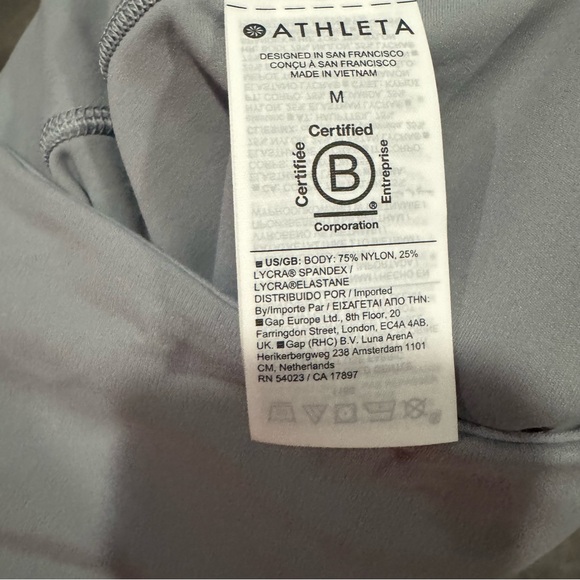 Athleta Ultra High Rise‎ Elation Capri Leggings | Size M | NWT - Picture 8 of 8